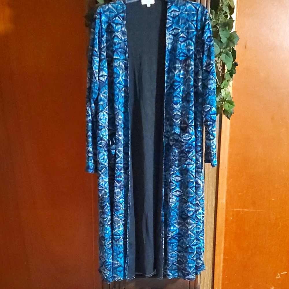 #SARA12 (CH) NWT LuLaRoe Elegant Sarah Blue and Black Patterned Cardigan
